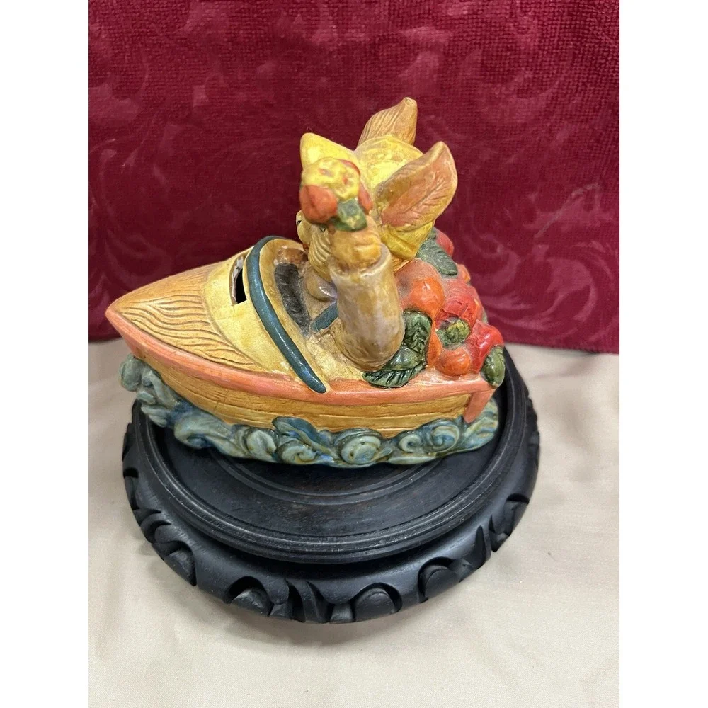 Vintage Ceramic Coin‎ Bank Rabbit In Boat (1217)